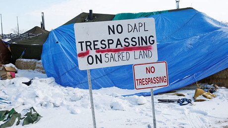Oil placed in Dakota Access Pipeline as service set to begin