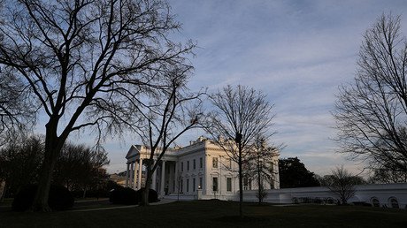White House to disclose financial info on high-level staff
