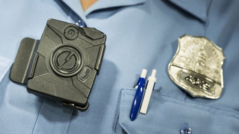 Taser rebranding offers free bodycams for US police
