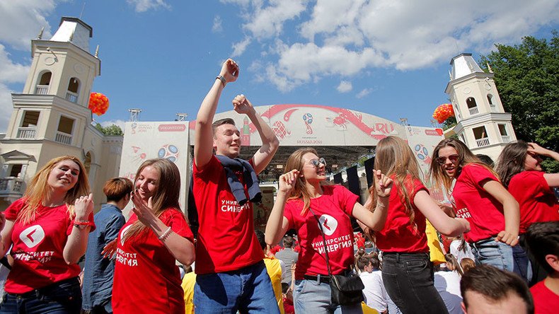 ‘Biggest in history’: World Cup Russia 2018 volunteer program sees 175,000 applications