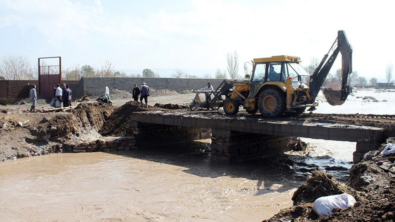 40 dead as massive floods hit Iran (PHOTOS, VIDEOS)