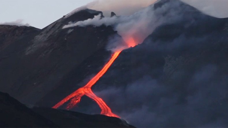 Mt Etna's red hot lava rivers convey awesome power of fire mountain (PHOTOS, VIDEOS)