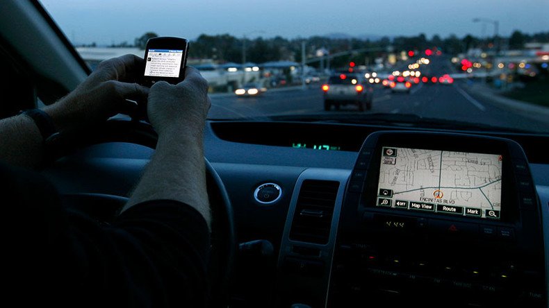 Chicago lawmakers ask police to use ‘textalyzer’ to prevent texting & driving 