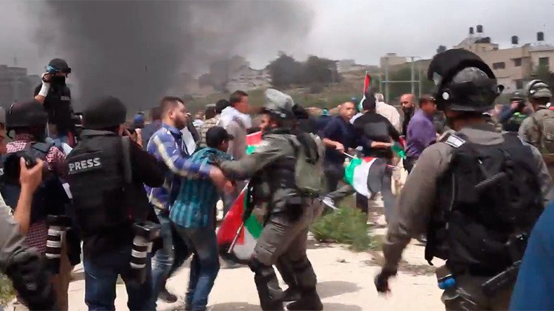 Clashes erupt in West Bank at protest over Palestinian hunger strike (VIDEO)