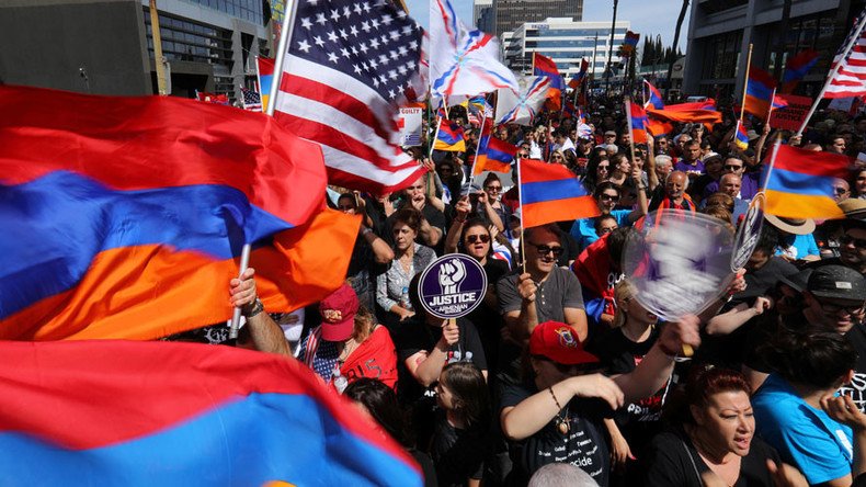 Thousands hold rallies across globe to commemorate Armenian genocide (VIDEOS)