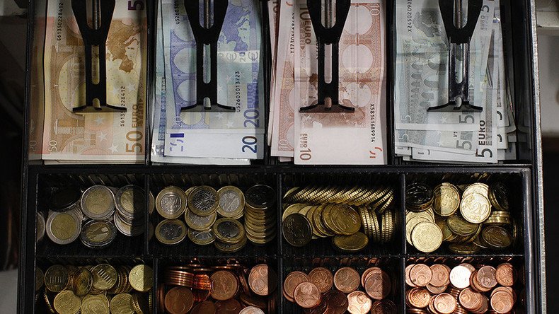 1 in 3 Europeans ready to dump cash ahead of digital future