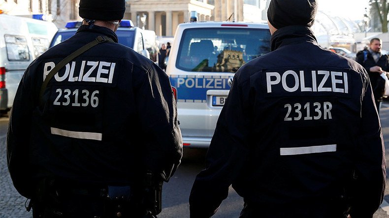 Police shoot & injure man at Berlin hospital after he threatened officer ‘with weapon’