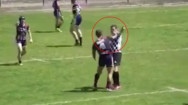French rugby league player knocks out referee after being yellow-carded (VIDEO) 