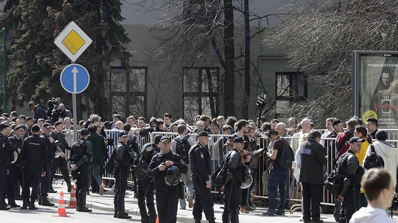 Hundreds join Khodorkovsky’s Open Russia protests across Russia (VIDEO)