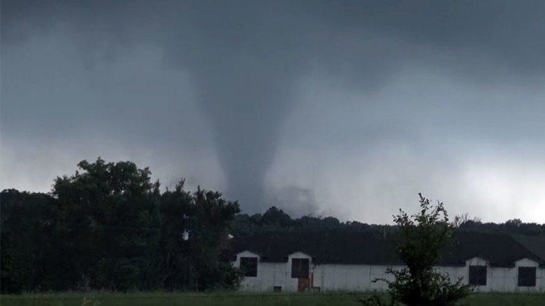 Powerful tornados sweeping through east Texas leave death & destruction in their wake (PHOTOS)