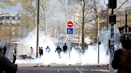 Man simultaneously tasered & teargassed by French cops turns into fireball (DISTURBING VIDEO)