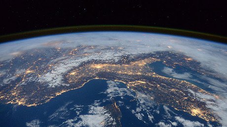 ‘Politicians draw borders, but you can’t see them from space’: NASA astronaut Wheelock to RT