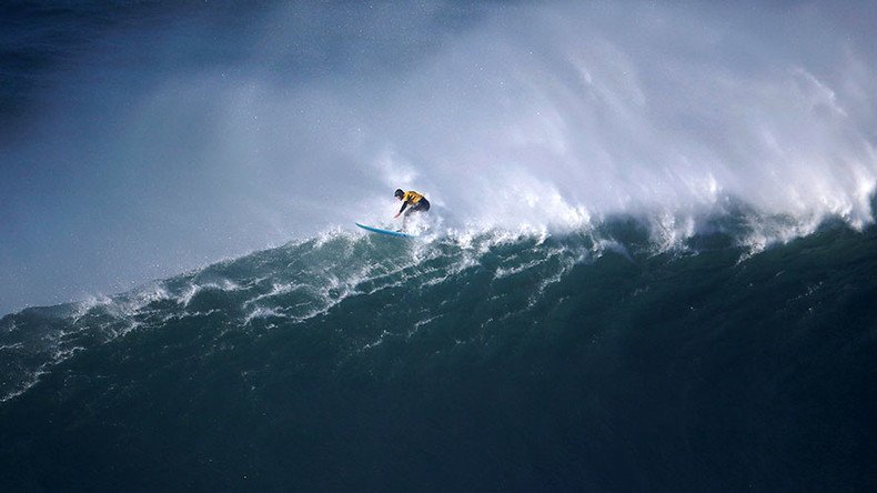 Surfer missing for 32 hours found floating off another country’s coast (VIDEO)