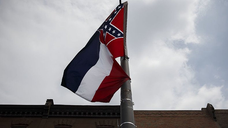Black Mississippi lawmakers to skip conference over use of Confederate emblem