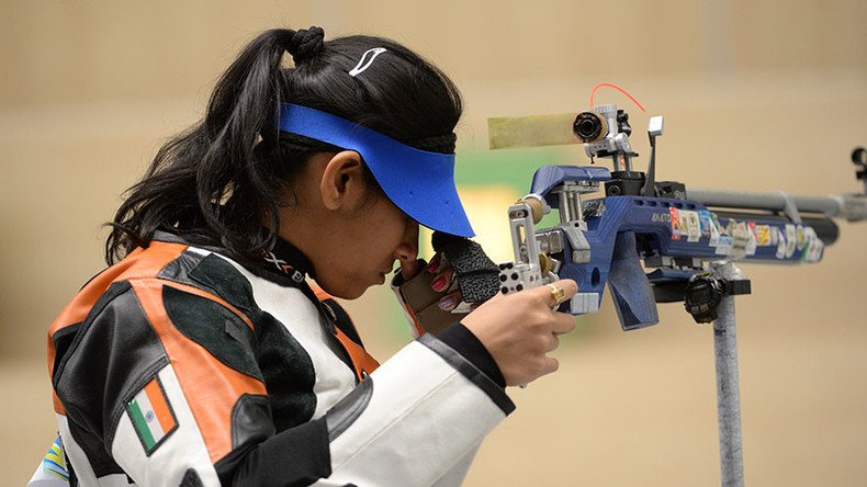 Indian shooting team held for 12 hours while customs clear guns