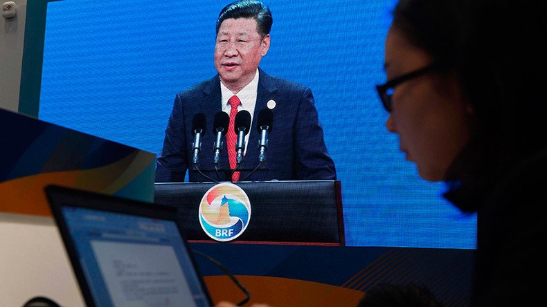 China hosts global Silk Road forum