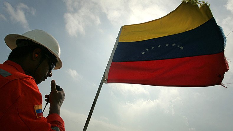 Venezuela’s oil production on the brink of collapse