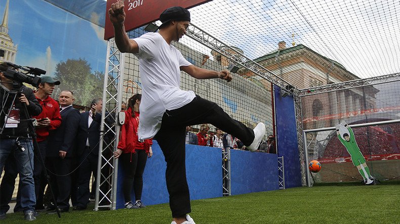 Russian football stars beat Ronaldinho-led FIFA legends on penalties in St. Petersburg 