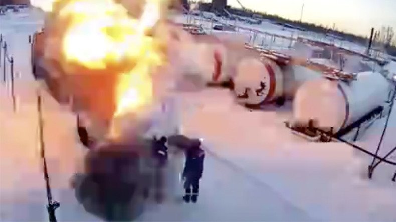 CCTV footage shows horrific moment gas tank explodes, killing 2 workers (GRAPHIC VIDEO)