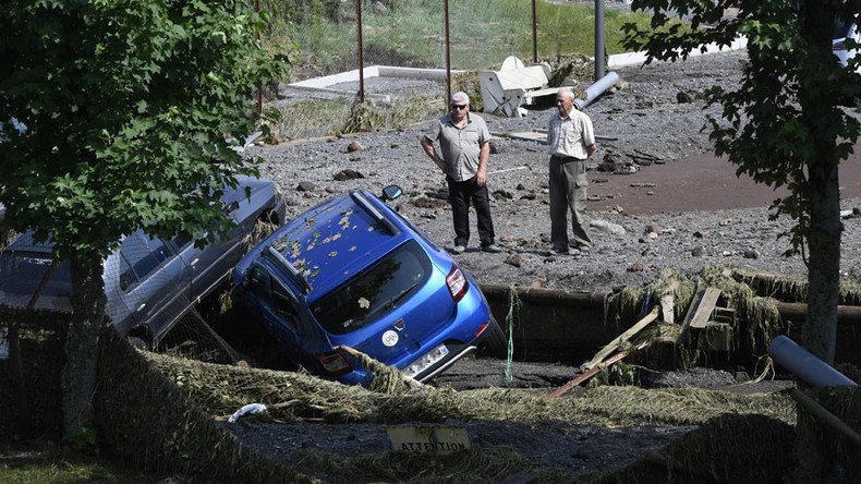 Evacuations, flooding & roads washed away as France lashed by storms (VIDEOS, PHOTOS)