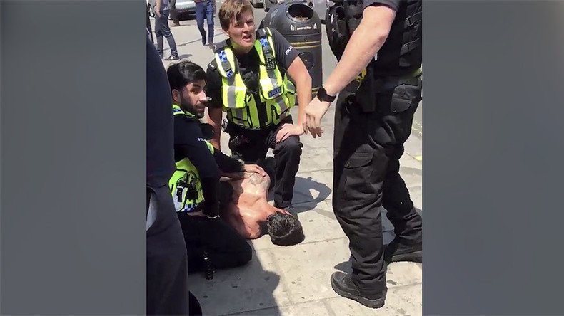 Armed man arrested at London’s Paddington Station (VIDEO)