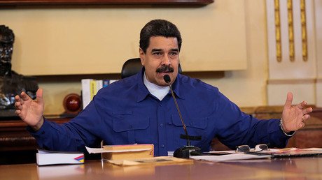 Maduro pledges to hold referendum on new Venezuelan constitution 