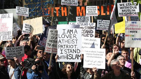 ‘Anti-Sharia’ marches & counter protests held nationwide (PHOTOS, VIDEOS)