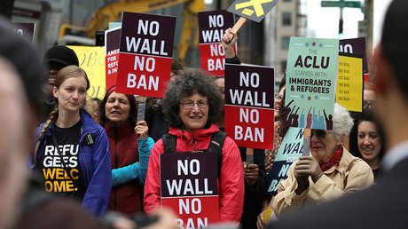 Trump travel ban ‘unnecessary & unlawful’ Hawaii tells SCOTUS after judge narrows injunction