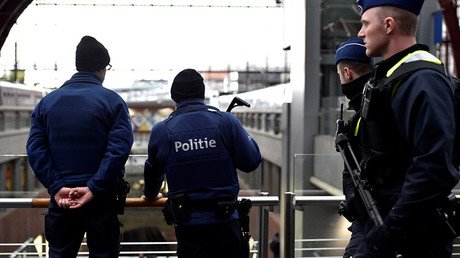 Police in major Belgian city monitor 557 potential Islamists, 189 ‘really dangerous’ – mayor