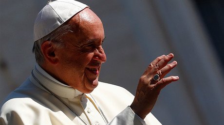Pope Francis calls on businesses to replace older employees with younger ones