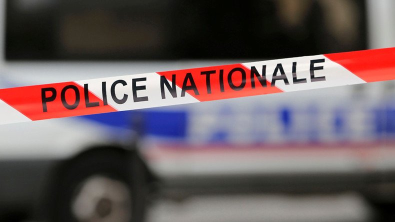 8 injured after gunmen open fire near Avignon mosque in France – report