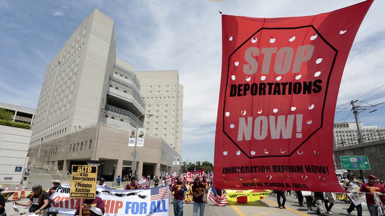 California bill to create sanctuary state passes key legislative hurdle 