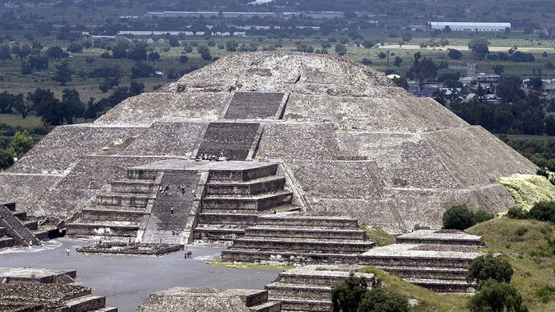 Tunnel to ‘underworld’ discovered beneath Mexican pyramid