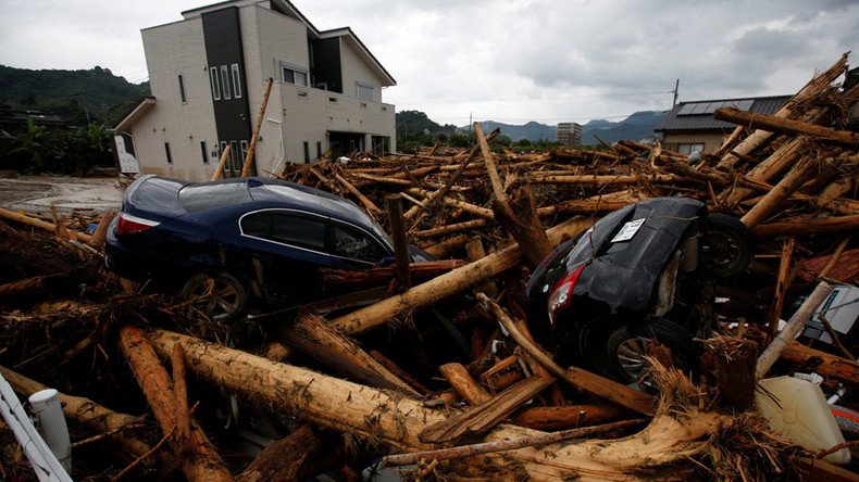 Japan floods: Death toll rises to 16 as further deluge expected (PHOTOS, VIDEOS)