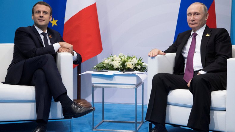 ‘I hope the climate will be better now’: Putin pokes fun at Macron for being late