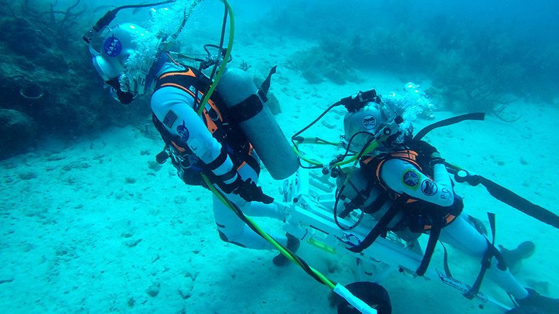 10-day 'moon rescue mission' replicated on Florida seabed (PHOTOS) 