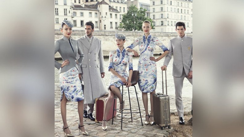 Mile-high fashion: Chinese airline staff don haute couture uniforms (PHOTOS)