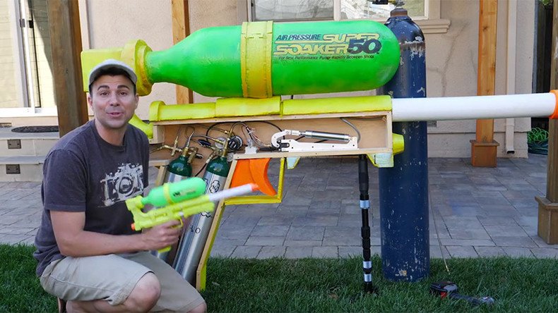 Window-shattering giant super soaker invented by ex-NASA engineer (VIDEOS) 