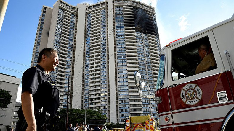 At least 3 dead as 5-alarm fire traps people in Honolulu high-rise