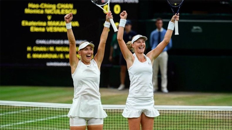 Makarova & Vesnina claim Wimbledon doubles title