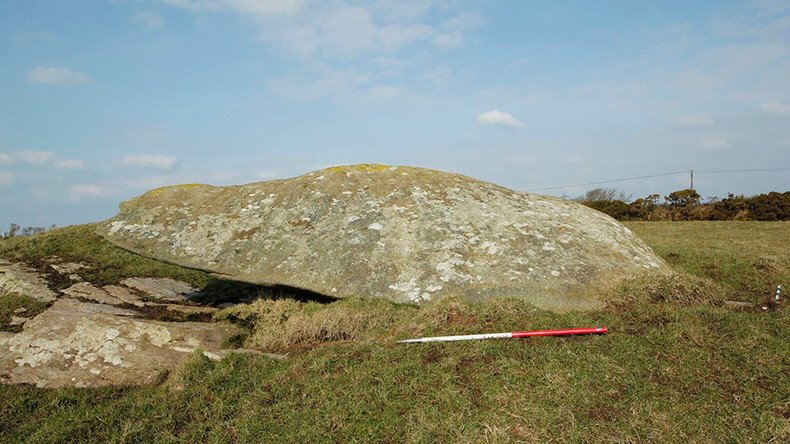 Secret Stone Age engravings can only be seen at night, archaeologists find