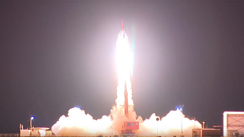 Australia & US test-fire multimillion hypersonic missile (VIDEO)