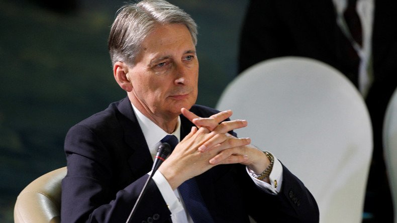 Hammond is wrong, public sector workers are not ‘overpaid’ – TUC 