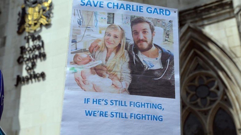Charlie Gard: Police probe death threats against London hospital staff