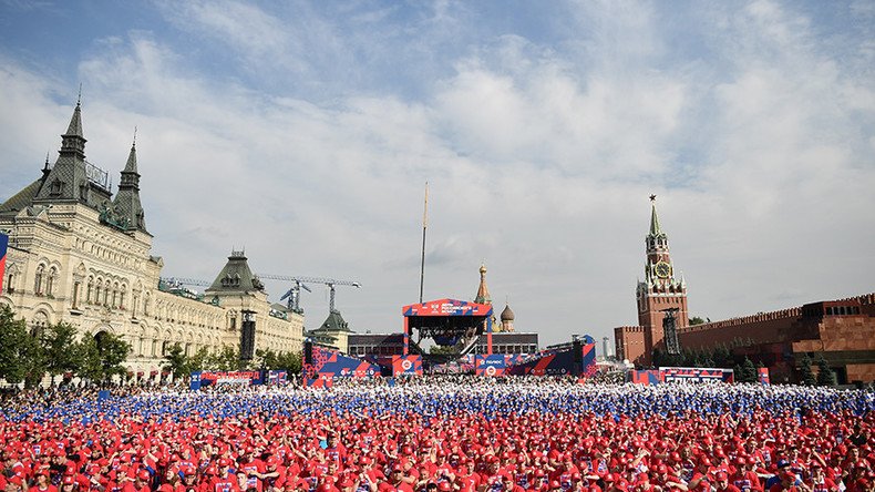 Red Square ‘Boxing Day’ extravaganza sets new Guinness world record