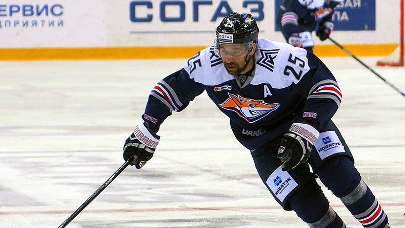 Russian 3-time ice hockey world champion Zaripov banned for 2 years over doping