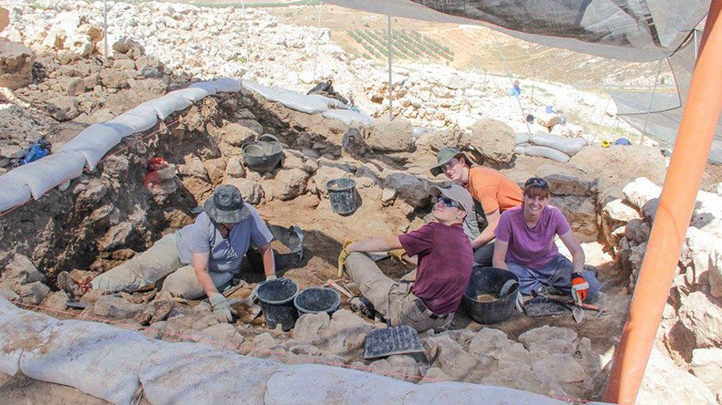 Experts dig for Biblical tabernacle that ‘held Ark of the Covenant’