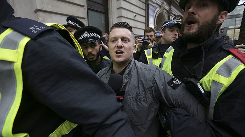 Book signing by far-right activist Tommy Robinson descends into violence (VIDEO)