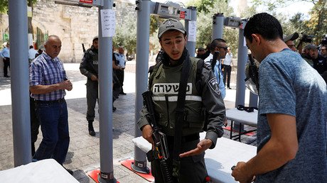 Police close off Temple Mount to Jews over rules violation amid tensions with Palestinians