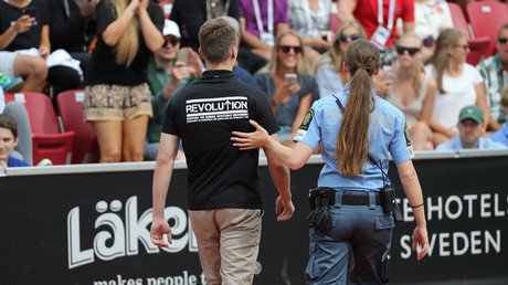 Clashes, arrests as police break up ‘unauthorized’ neo-Nazi protest in Sweden